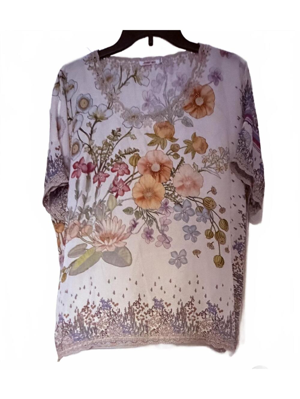 EUC Johnny Was XS Silk Floral Embroidered Blouse